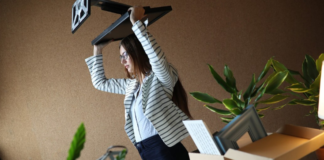 The Benefits of Hiring Professional Moving Services For Stress-Free Relocation