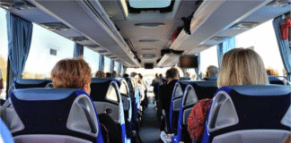 5 Benefits of Luxury Bus Hire For Conferences